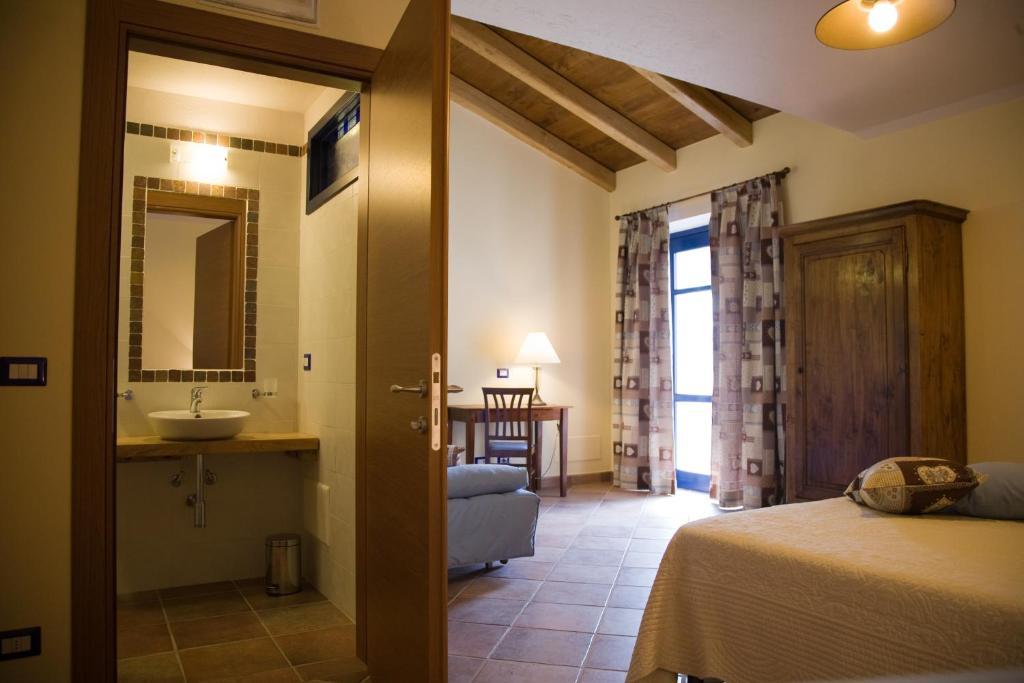 Agriturismo Bio-Ecologico Sant'Isidoro Roccaforte Mondovì Cameră foto